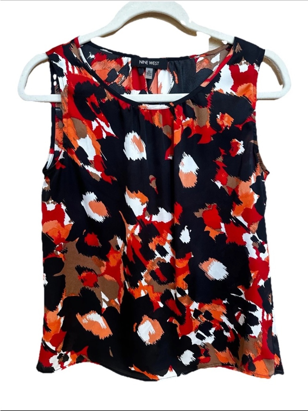 NWOT Nine West Abstract Sleeveless Blouse XS